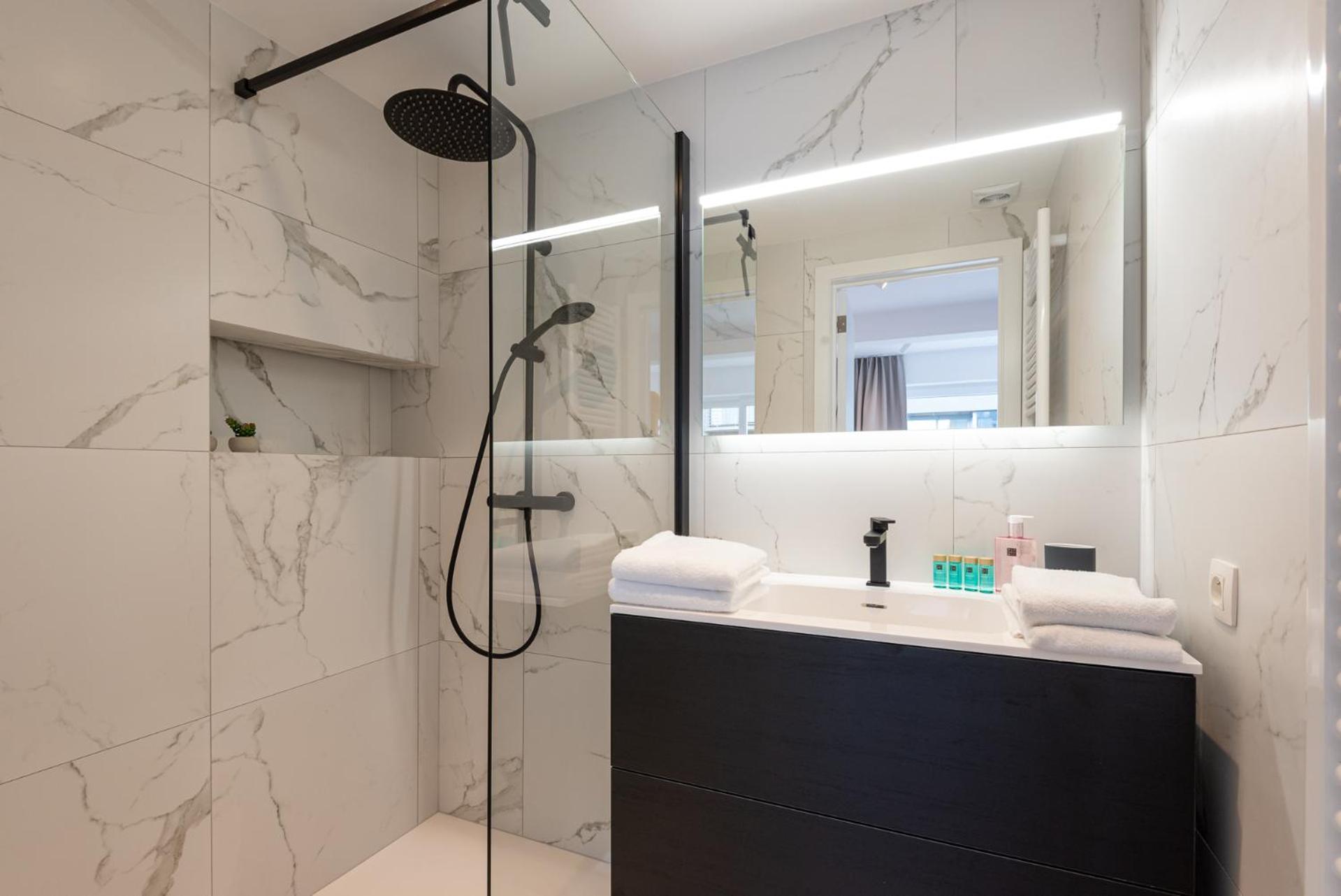 Apartment Spacious Penthouse For 8 People In The Centre Ostend